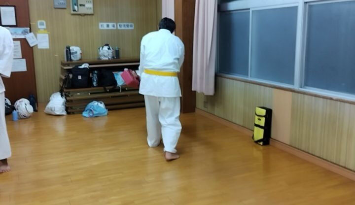 ･