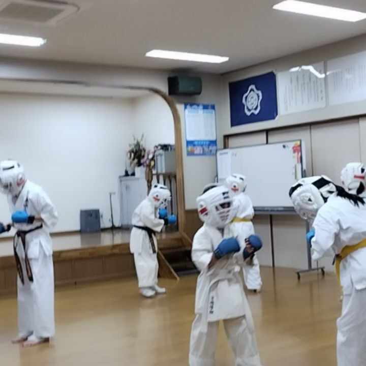 ･
