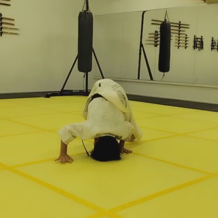 ・