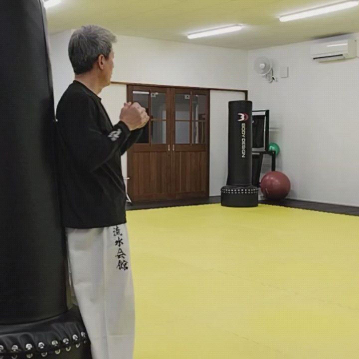 ･