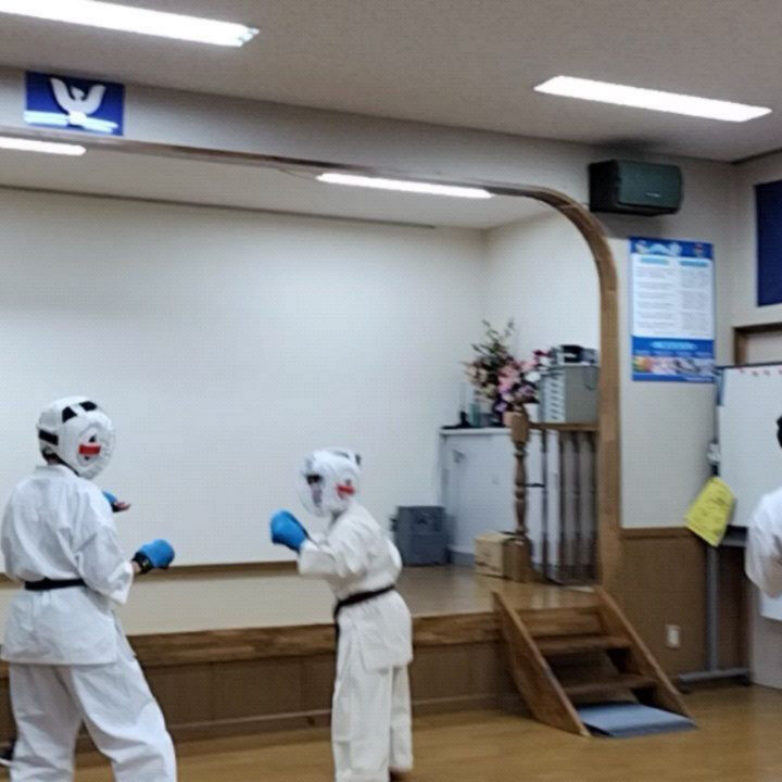 ･