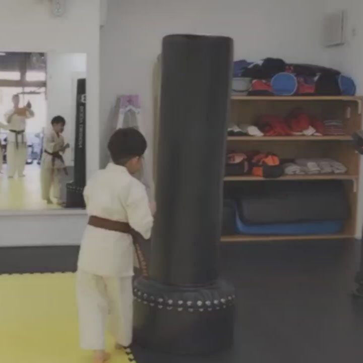 ･
